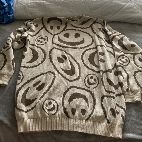 Boohoo sweater - Picture 1 of 1